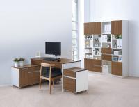 胡桃木色書桌櫃