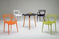 黑面原木腳洽談桌椅